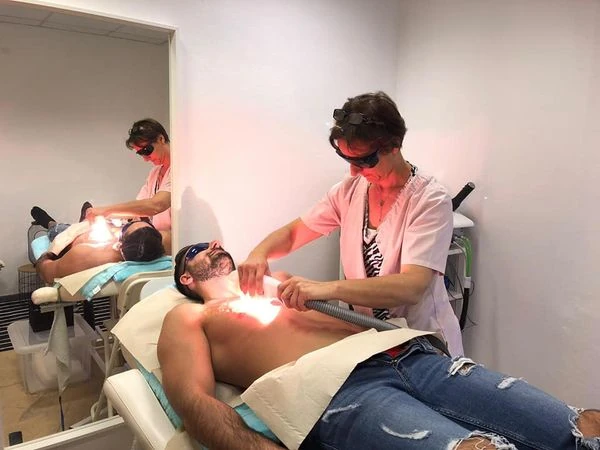 Épilation permanente à la lumière pulsée à Oupeye